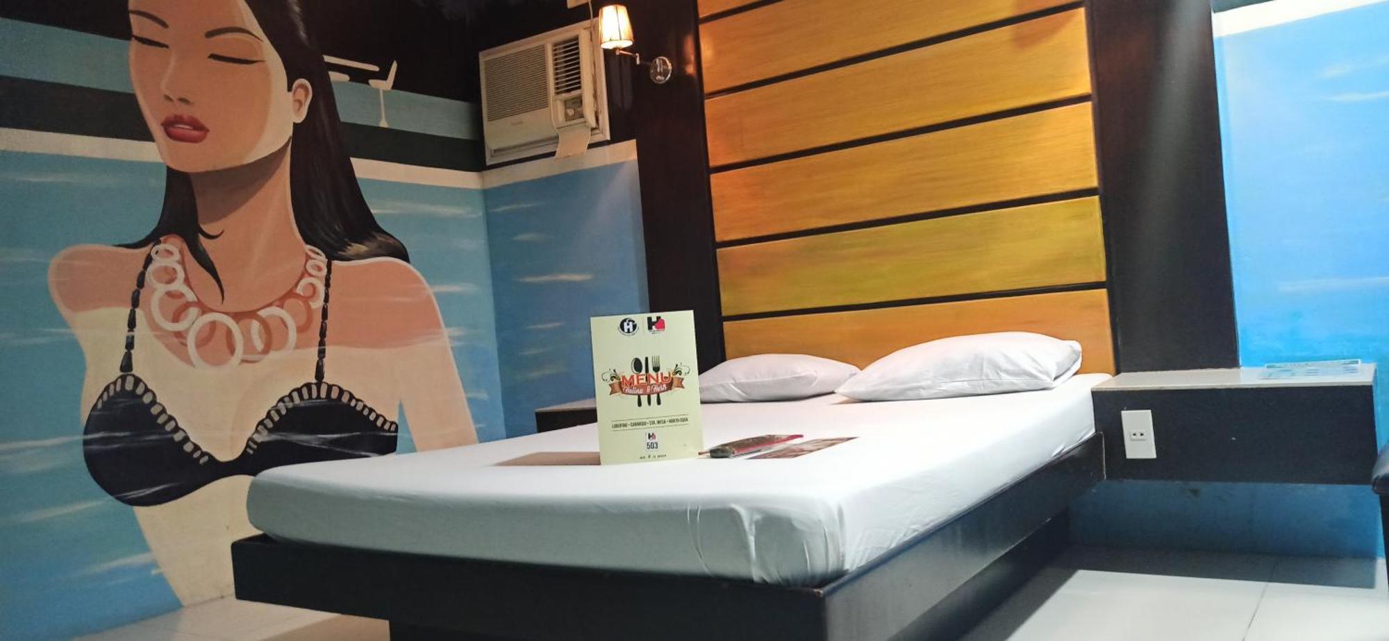 Harts Hotel-Quezon City Buitenkant foto